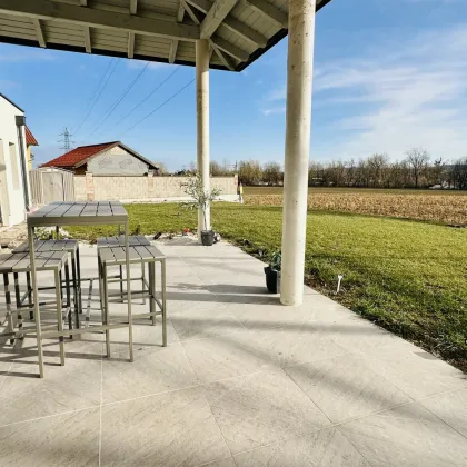 RARITÄT -- Traumhafter Bungalow mit schöner Aussicht! - Bild 3