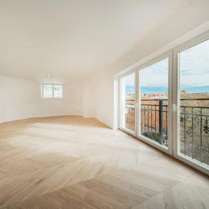 Wunderschöne 5-Zimmer-Dachgeschosswohnung – Erstbezug mit großer Dachterrasse! - Bild 2