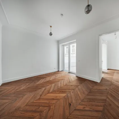Hofseitiger Erstbezug mit großer Terrasse nächst Donaukanal und Servitenviertel! - Bild 2
