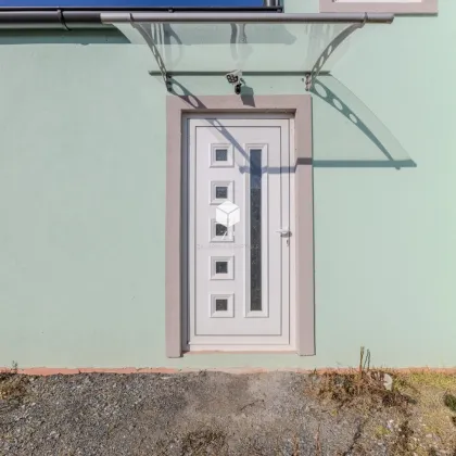 Charmantes Haus mit Wintergartenterrasse auf Pachtgrund – Schlüsselfertige Übergabe! - Bild 2