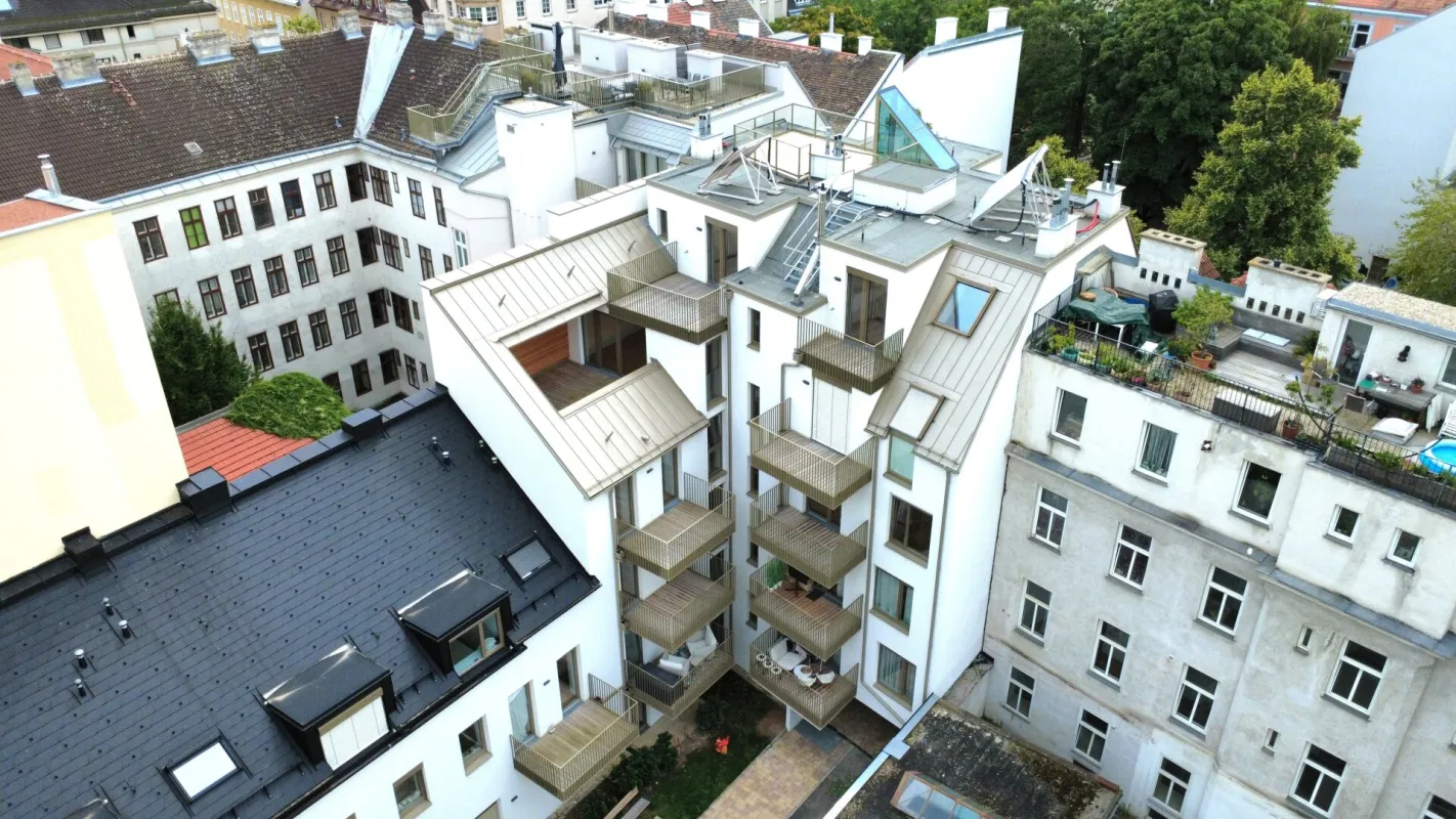 Hofatelier im Stadthaus Miller -  Exzellente Lage Nahe Mariahilfer Str. & Westbahnhof - Bild 1