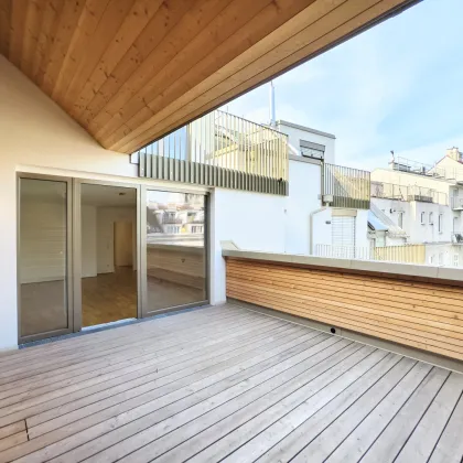 Das Stadthaus Miller - Stil trifft Wohlfühlambiente - Großzügige 3 Zimmer mit 2 Außenflächen im Dachgeschoss - Exzellente Lage Nahe Mariahilfer Str. & Westbahnhof - Bild 2