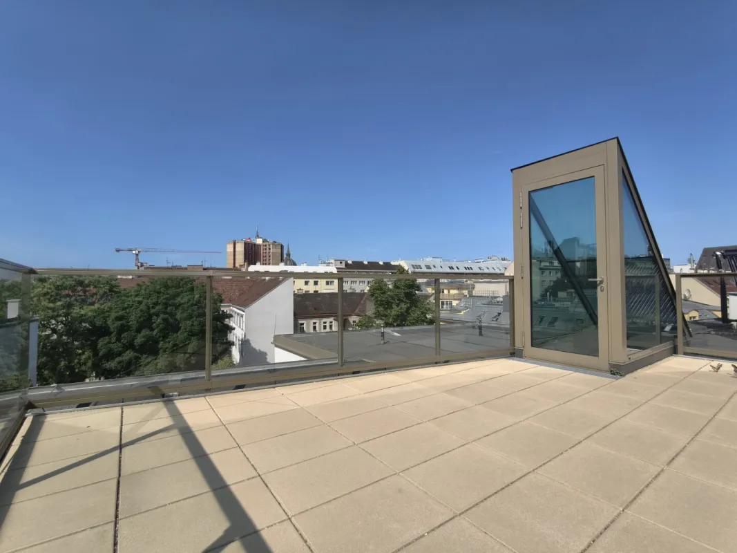 Traumhafte Dachterrasse in exzellenter Lage Nahe Mariahilfer Str. & Westbahnhof - Das Stadthaus Miller - Stil trifft durchdachtes Raumkonzept - Bild 1