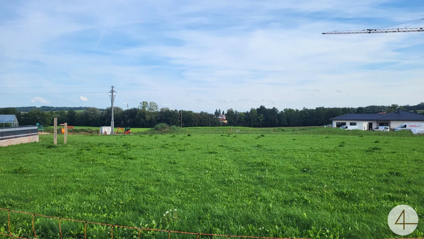Ihr Familien-Traumgrundstück in Erlau NÄHE Andorf, Schärding - Bild 1