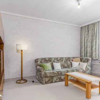 2104 Spillern Einfamilienhaus mit Potenzial und großem, sonnigen Garten - Bild 2