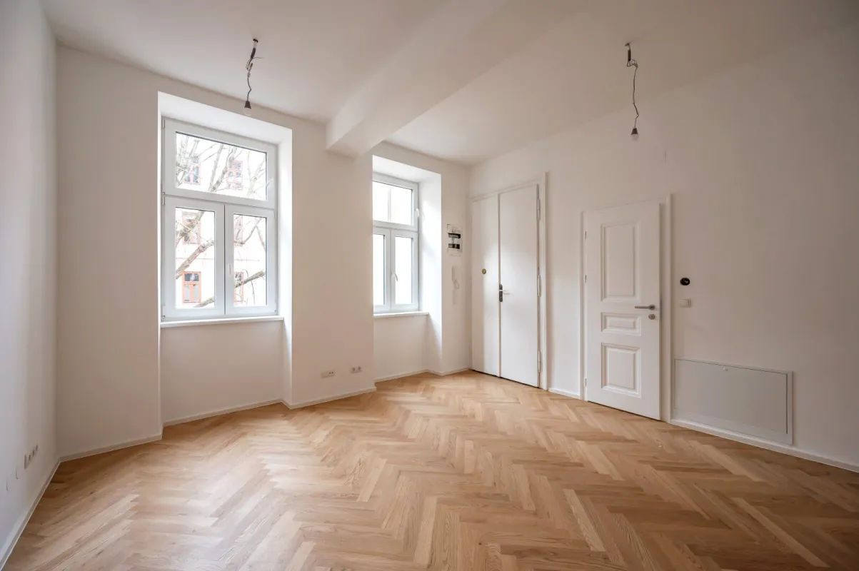 ++NEU++ generalsanierte 2-Zimmer Altbauwohnung in sehr guter Lage! - Bild 1