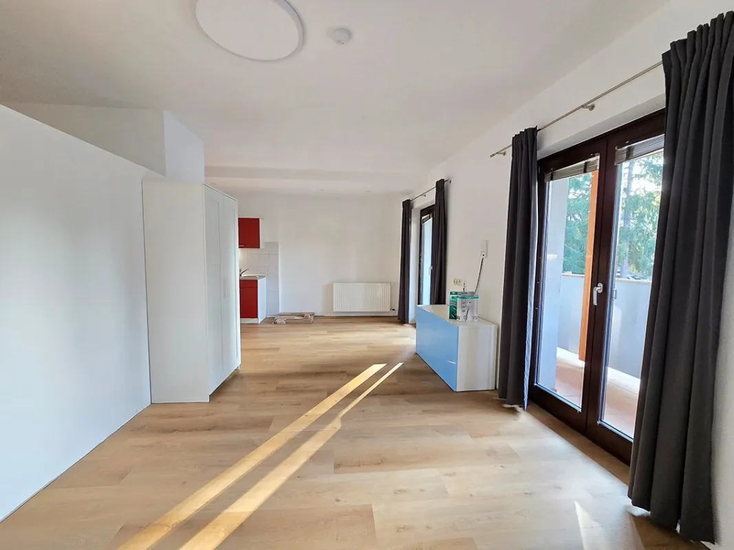 *** BALKON *** UNBEFRISTET *** GEMEINSCHAFTSGARTEN *** KFZ STELLPLATZ *** - Bild 1