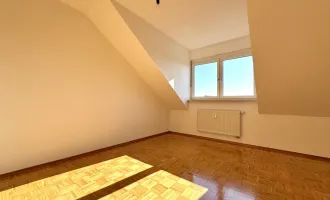 Geräumige Maisonette in Lieboch!! Wohnkomfort mit Südblick, Balkon und Carport!!