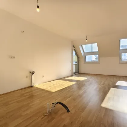 4 Zimmer Dachgeschosstraum - Exklusives Wohnen in Währing  - Hochwertige Ausstattung  - Exzellente öffentliche Anbindung - Bild 2