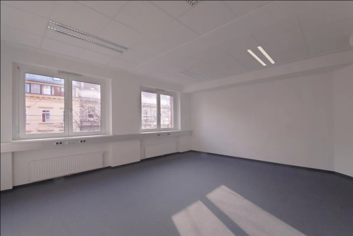 Modernes Büro direkt beim Westbahnhof - Bild 1