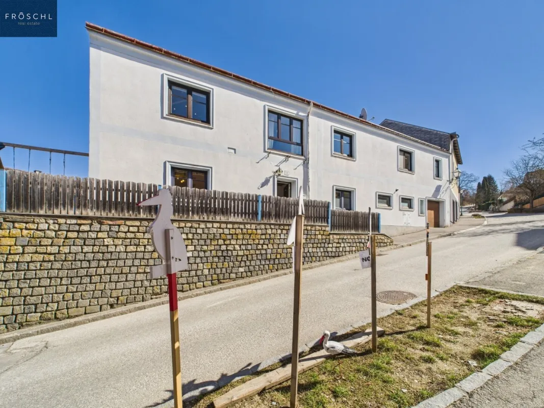 Gepflegtes 6-Zimmer Einfamilienhaus - Ob als familienfreundliches Eigenheim oder als lohnende Investition - Bild 1