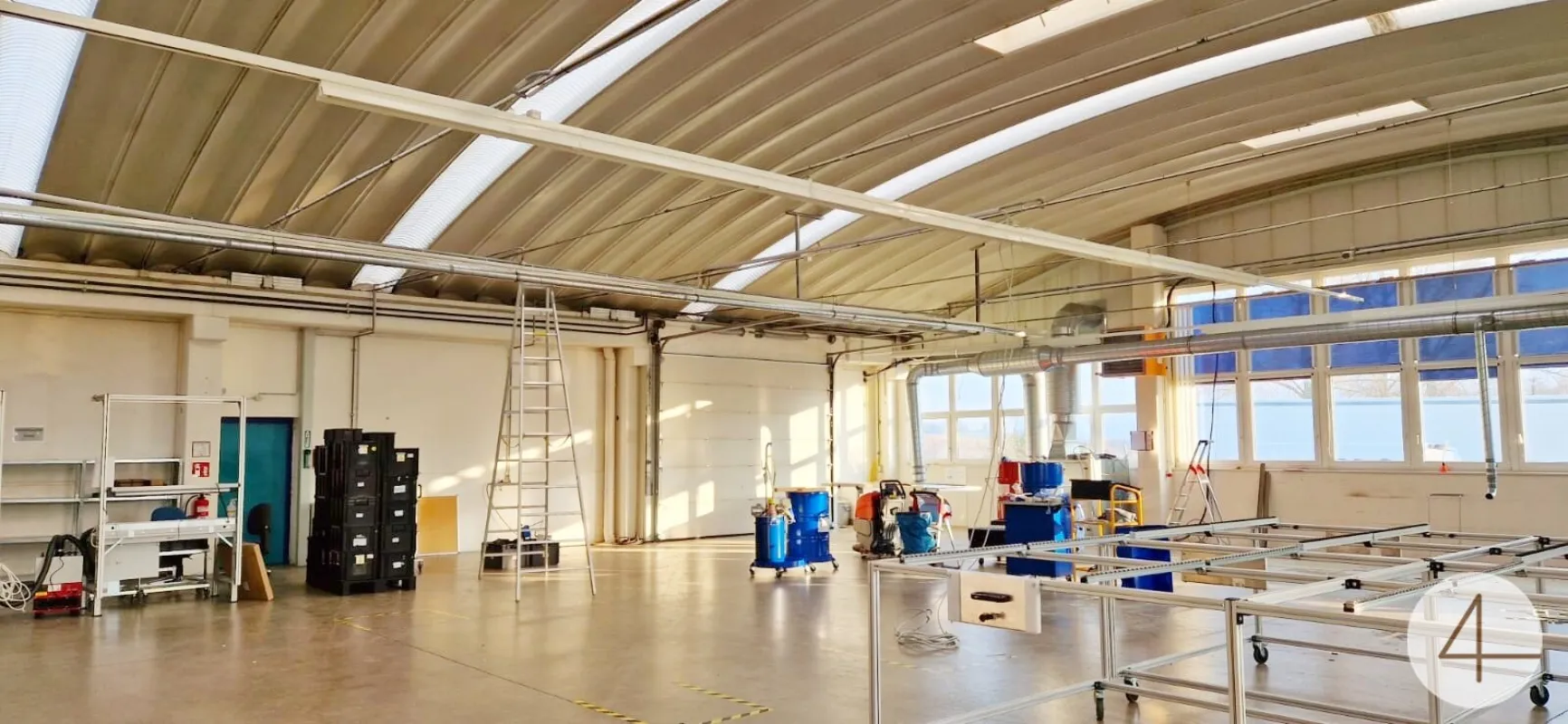 Produktions- und Lagerhalle mit 1620 m² Nähe Grieskirchen – zur Miete/Kauf MÖGLICH - Bild 1