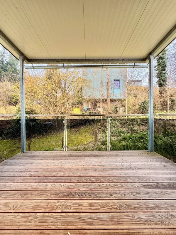FUßE VOM RUCKERLBERG I DIREKT AM LEONHARDBACH I LKH NÄHE I SÜD-TERRASSE I SACKSTRAßE I ABSOLUTE RUHELAGE I MODERNER GRUNDRISS I EXKLUSIVER NEUBAU I TIEFGARAGE I AB SOFORT VERFÜGBAR I - Bild 1