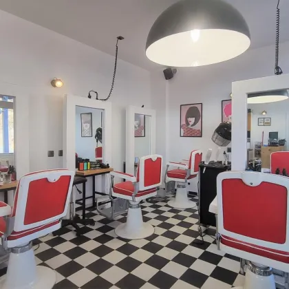 Investitionschance! Gut laufendes Diner & Friseursalon (beides vermietet) mit Erweiterungspotential! - Bild 2