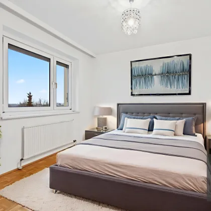 Moderne 4-Zimmer-Wohnung mit verglaster Loggia in ruhiger Lage von Linz-Bindermichl - Bild 2