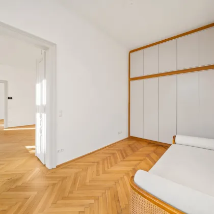 Wo Geschichte lebendig wird - Romantische Villa mit Park - Bild 3