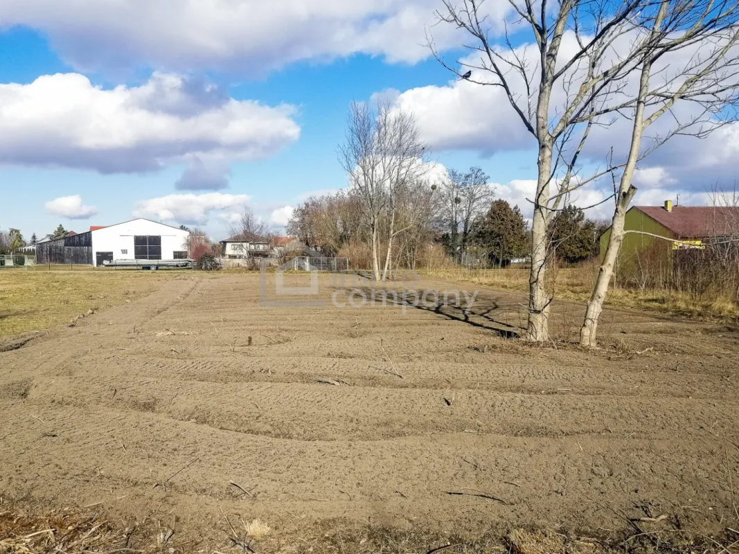 Traumhaftes Baugrundstück in Loimersdorf – 1079 m² für Ihre Zukunft! - Bild 1