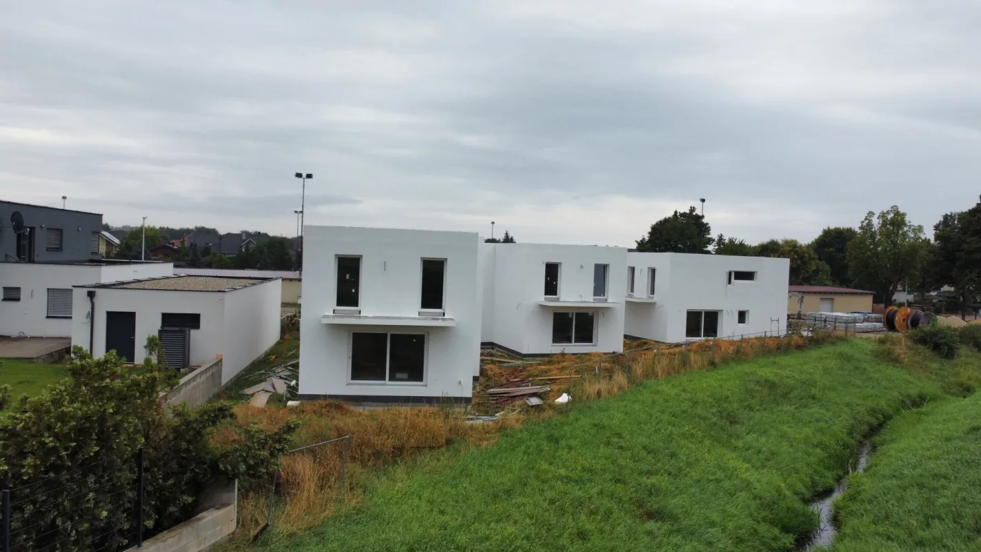 Mehr als nur ein Zuhause! Neubauhaus in absoluter Ruhelage! - Bild 1