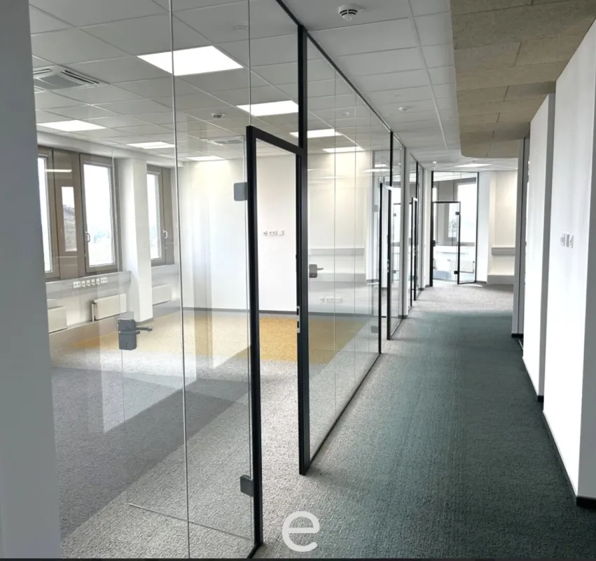Modern sanierte Büroflächen in Wien – flexible Anmietung möglich! - Bild 1
