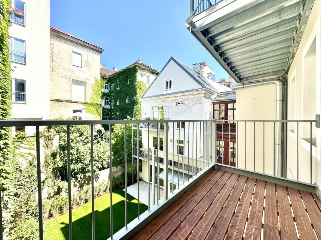 Balkon mit Grünblick! Generalsanierte Altbauwohnung nächst Margaretenplatz - Bild 1