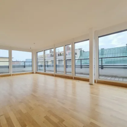 Ein Wohngenuss der Moderne mit außergewöhnlicher Terrasse - 3-Zimmer-Erstbezug mit stilvoller Ausstattung - U4-Station Friedensbrücke in Gehweite - Bild 2