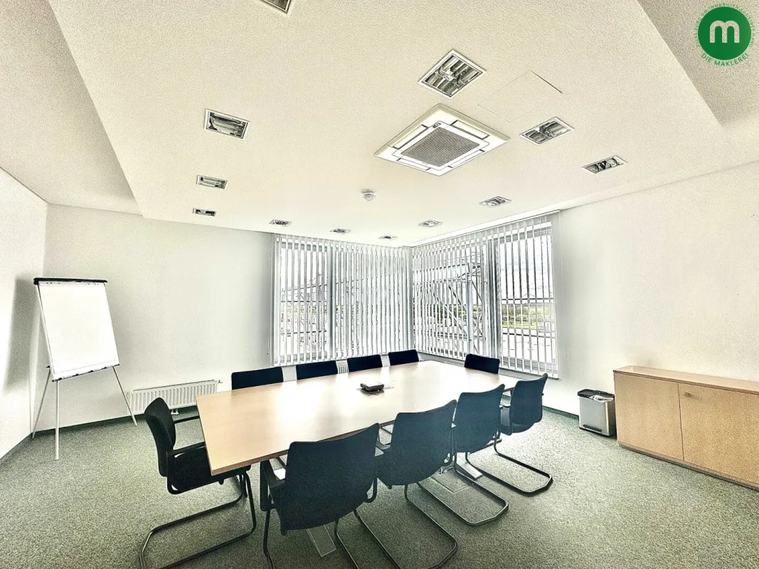 Möblierte Büroetage mit praktischem Raumkonzept zur Vermietung - Bild 1