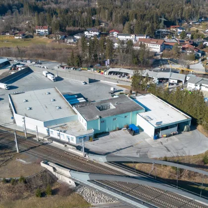 Exklusives Gewerbeobjekt in Top-Lage an der A12 - Vielseitig nutzbar! - Bild 3