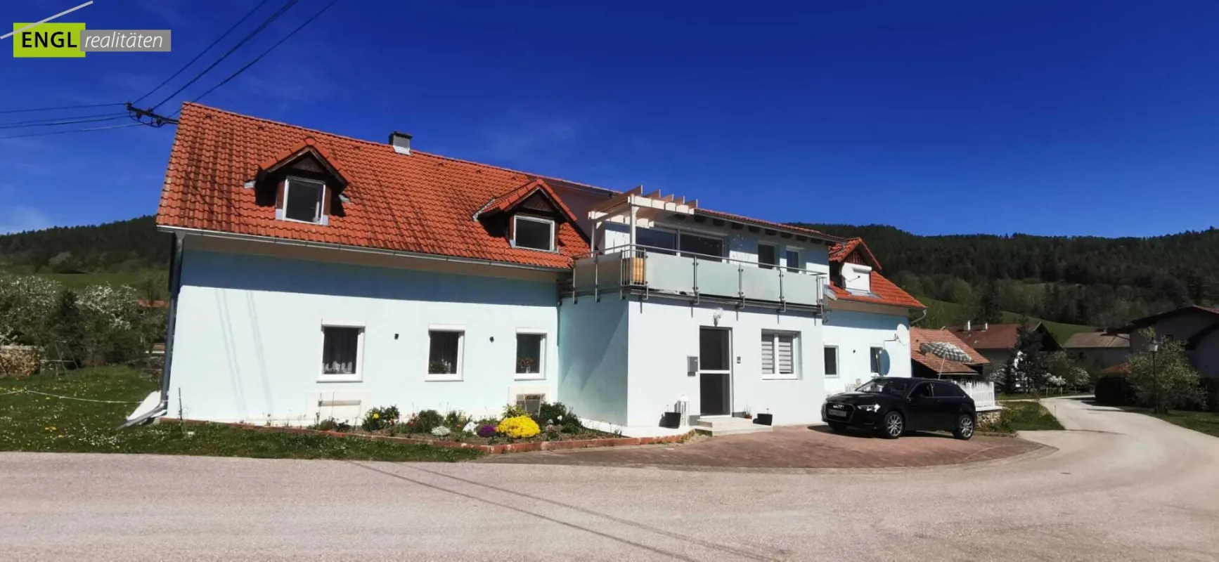 Traumhafter Vierkant-Bauernhof mit 7,2 ha Grundstück - viel Platz für Ihre Ideen! - Bild 1