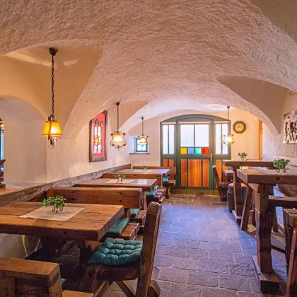 Traditionsreiches Gasthaus in Kuchl zu verpachten - Bild 2