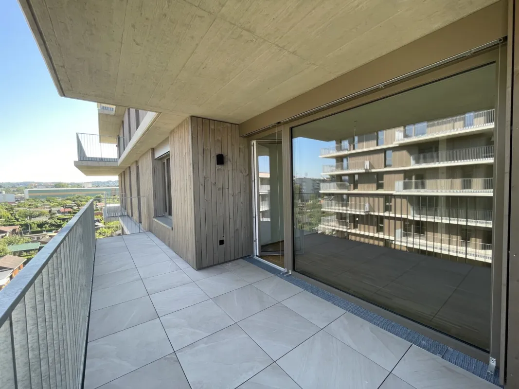 2-Zimmer-Wohnung mit intelligenter Raumaufteilung und großem Balkon. - Bild 1