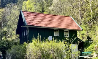 ++ hübsches Ferienhaus in Alleinlage am Bach mit Nebengebäude ++