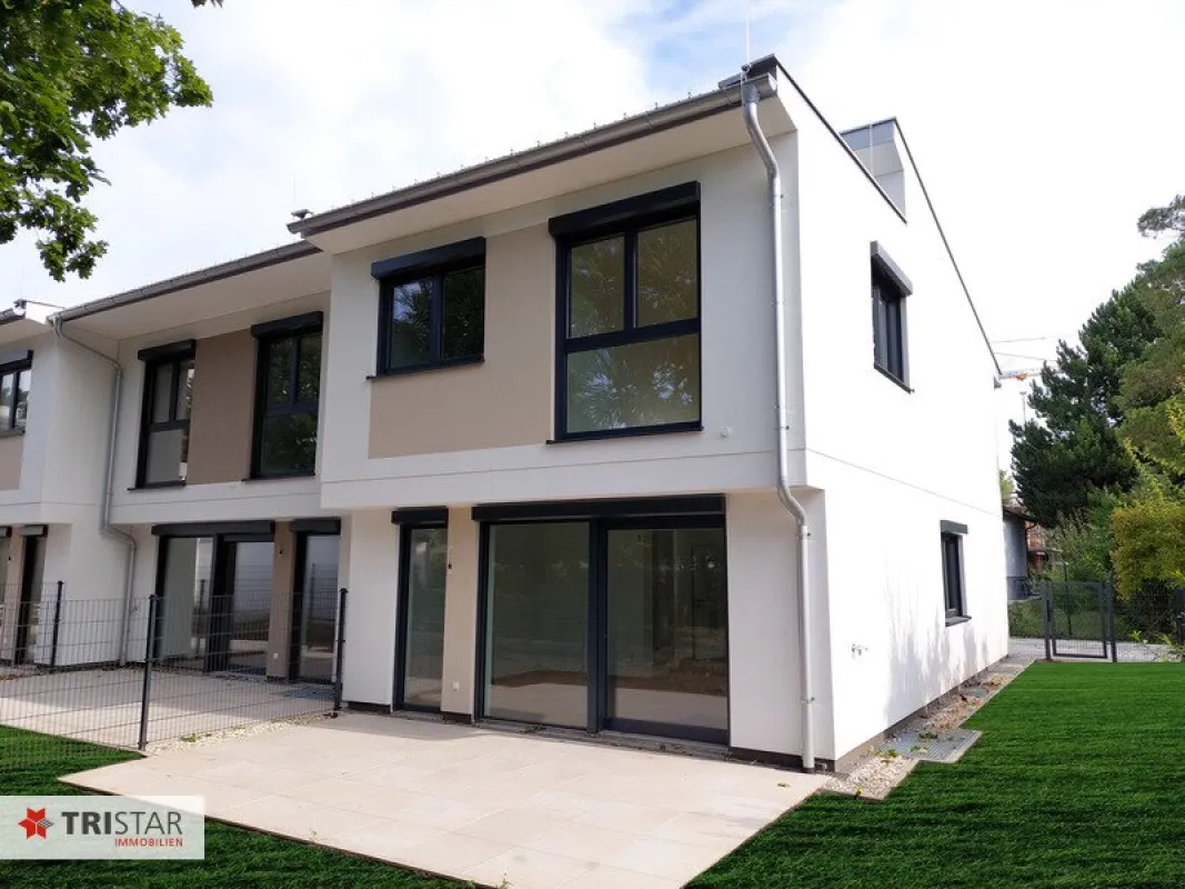 Modernes Reihenhaus in 1220 Wien: Erstbezug mit Garten und Terrasse für 769.900 €! - Bild 1