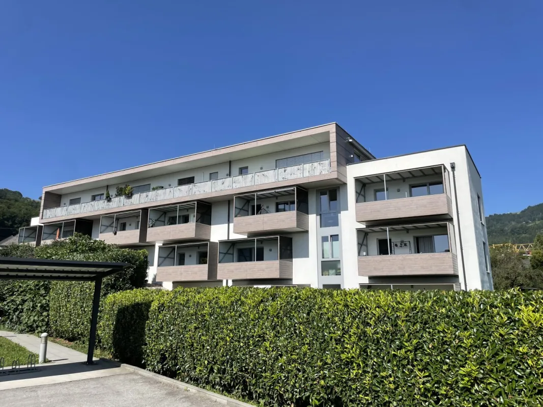 Seltene Gelegenheit: Gartenwohnung mit 182 m² Gartenfläche in Seenähe - Bild 1