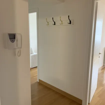 ELEGANTE 3-ZIMMERWOHNUNG IN VELDEN AM WÖRTHERSEE – IHR EXKLUSIVES REFUGIUM IN BESTER LAGE! - Bild 2