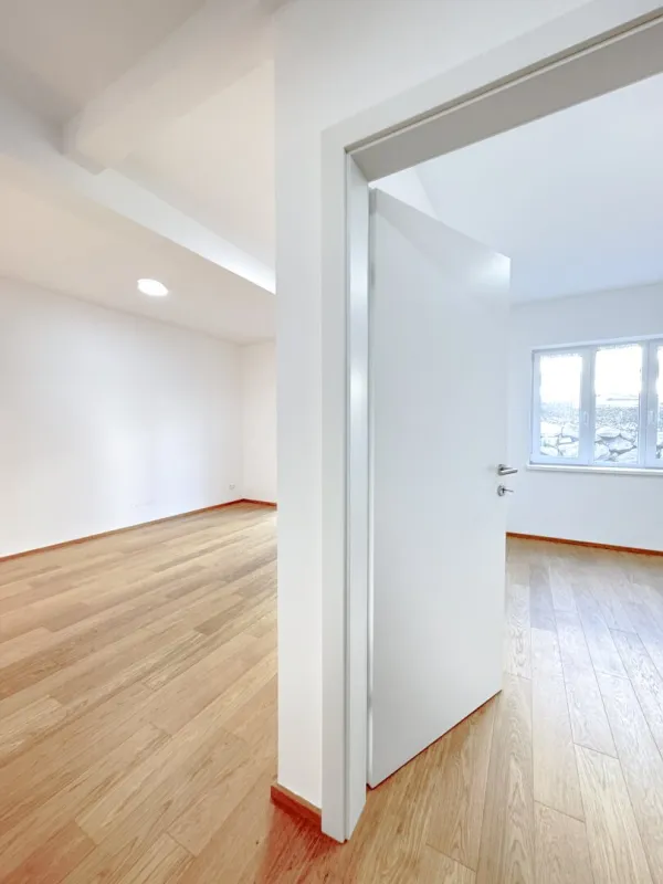 Topsanierte 2 Zimmer Wohnung mit Terrasse in Döbling - Bild 1