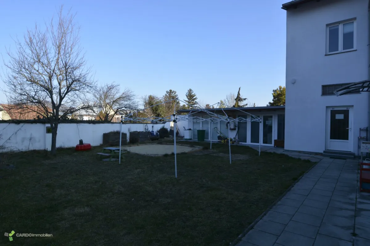 Traumhaftes Mehrfamilienhaus in Guntramsdorf mit 3 Wohnungen, schöne Garten in grün ruhige Lage - Bild 1