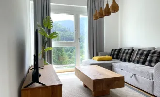 Voll möblierte Dach-Maisonette am Semmering – Ganz oben/ Traumblick ins Grüne/herrliche Sonne von früh bis spät!