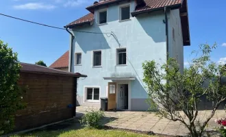 Vielseitig nutzbares Haus mit 2 Wohneinheiten und Garten mit Blick über die angrenzenden Felder