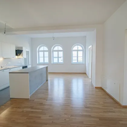 Seltene Gelegenheit | Großzügige 4-Zimmer-Wohnung mit Donaublick - Bild 2