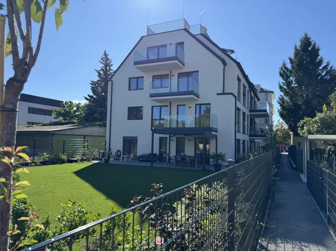 Neubauwohnung Dachgeschoss mit 360° Dachterrasse - Bild 1