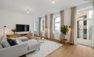 Perfekt sanierte 2-Zimmer-Altbauwohnung mit Balkon in Top-Lage