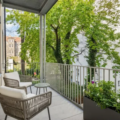 Perfekt sanierte 2-Zimmer-Altbauwohnung mit Balkon in Top-Lage - Bild 3