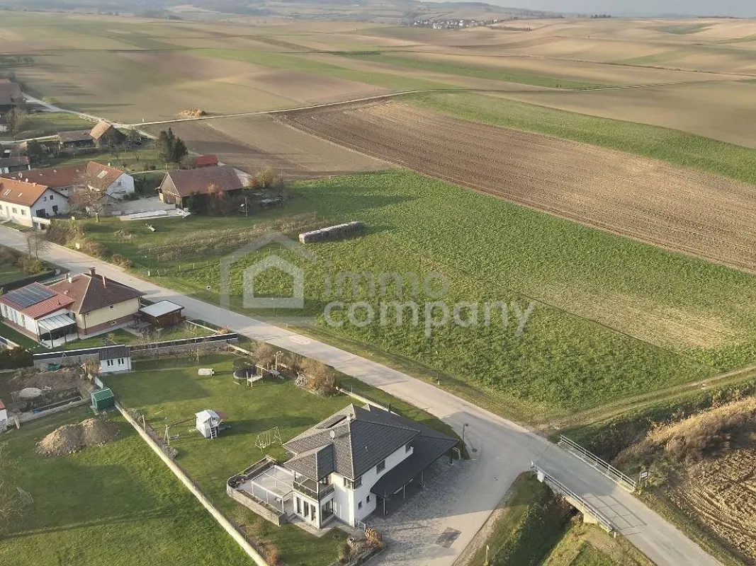 TRAUMHAFTES BAUGRUNDSTÜCK!!! in Unterparschenbrunn - 766m² für Ihr Eigenheim! - Bild 1