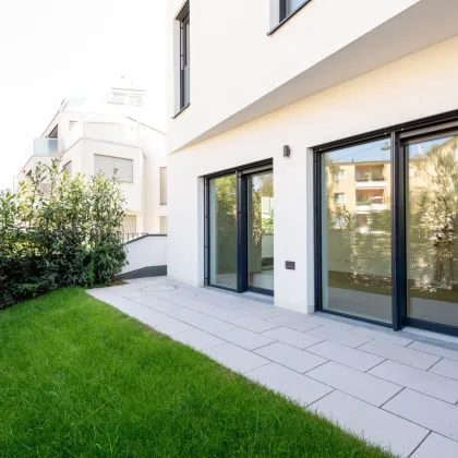 Top 2-Zimmer-Garten-Apartment mit Terrasse und über 3m Raumhöhe - ERSTBEZUG ! - Bild 2