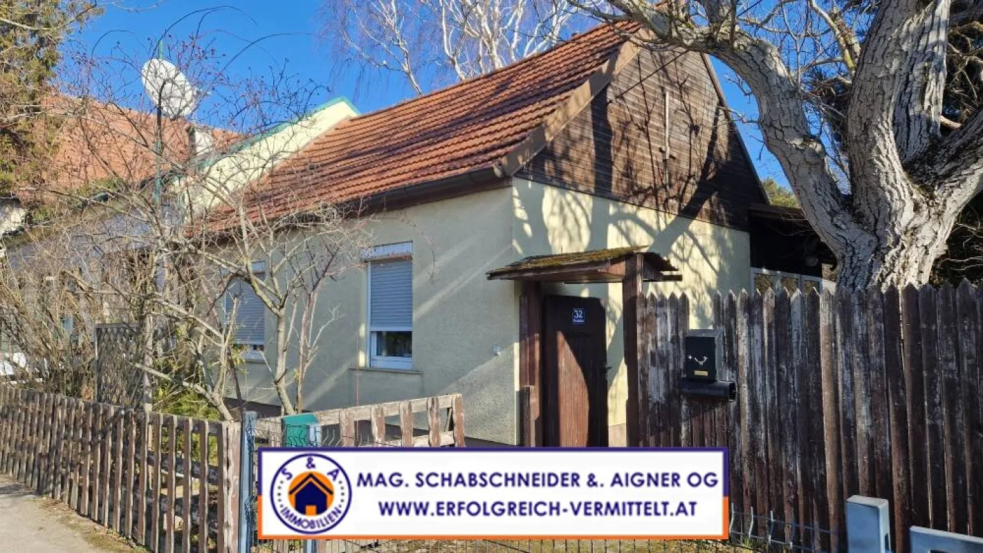 PREISREDUZIERT! Grundstück mit altem Haus,  Abriss - Neubau - Sanierung?  Sie entscheiden ! - Bild 1