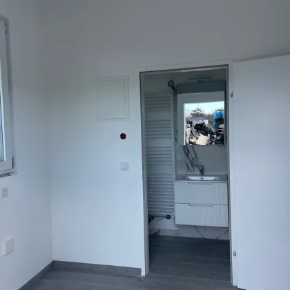 2 x ca. 370qm topausgestattete Gewerbehallen für Werkstatt oder Lager - Bild 3