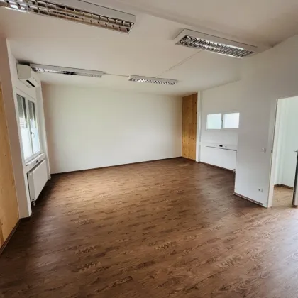 Neuwertiges Büro in Söding-Sankt Johann: Top Lage, 50,9m², Klimaanlage & Stellplätze! - Bild 3