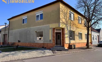 Zentrale Lage, viele Möglichkeiten – Haus mit Gewerbe- & Wohneinheiten in Illmitz!