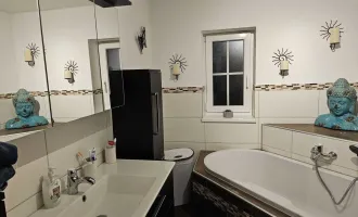 Zwei Bungalow auf einem Grundstück mit herrlichem Garten