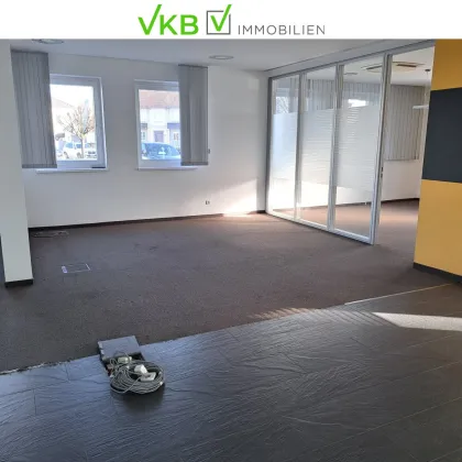 Hier werden Sie gesehen, Top Geschäftsfläche, Büro, Ordination im Erdgeschoß, 5 KFZ Abstellplätze, in der Schärdinger Vorstadt zu vermieten! - Bild 2